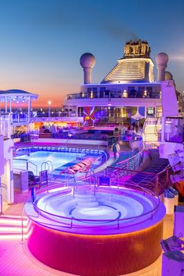 Night Look on the Royal Caribbean Anthem of the Seas - Katie's Bliss