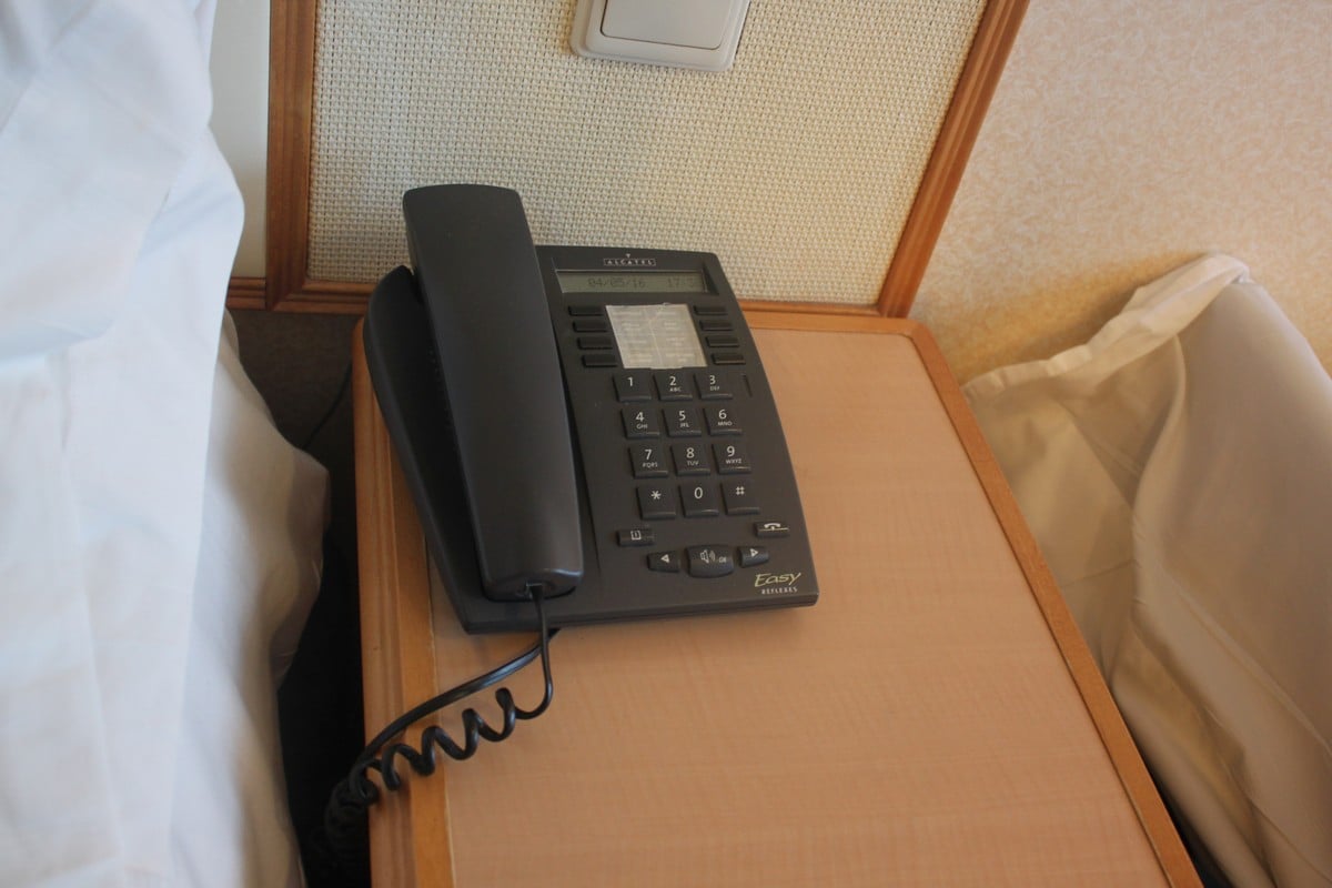 How to stay in touch with someone on your Royal Caribbean cruise