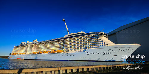News generales croisiere et mer.. peut etre en traduc auto - Page 31 Ovation-csp--7341