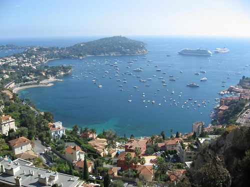 Analyst Research Roundup: Royal Caribbean Cruises Ltd. (RCL), QEP Resources, Inc. (QEP)