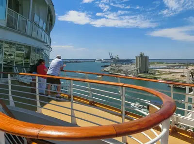 sailing-away-from-port-cape-canaveral