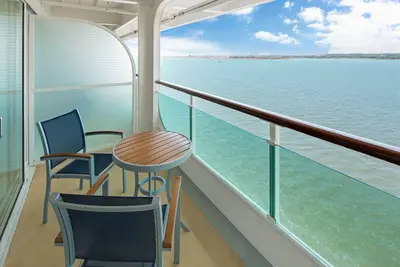 Junior suite balcony on Grandeur of the Seas