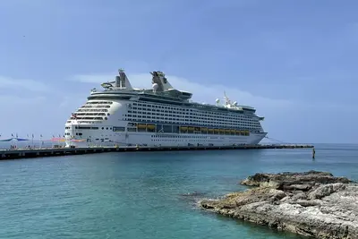 Adventure of the Seas in Cococay