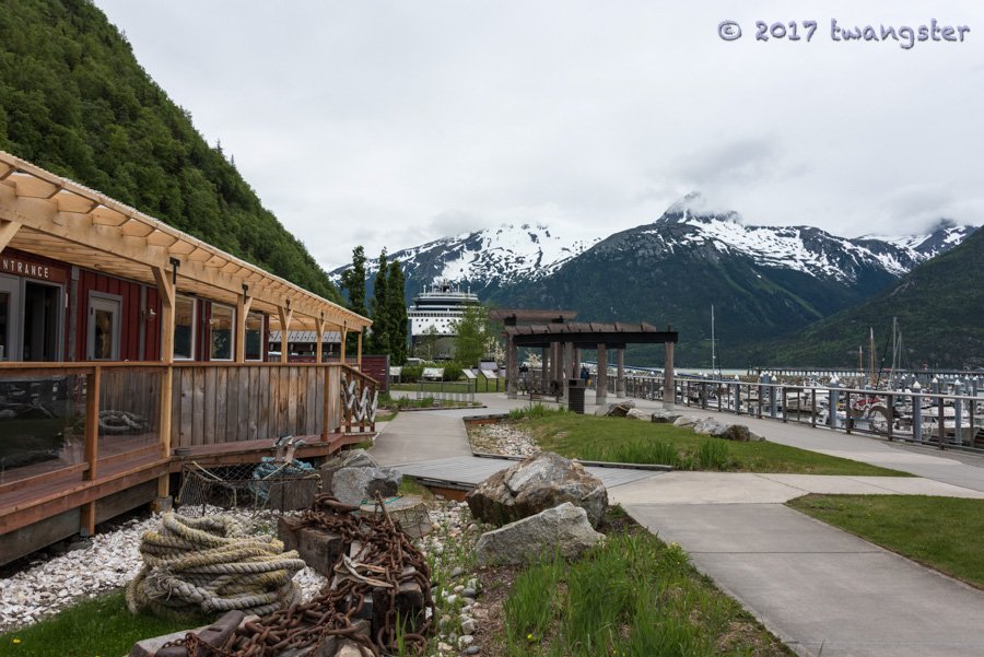 Alaska-173.jpg.7f92b2d69d5e00eb32dad8129115f80f.jpg