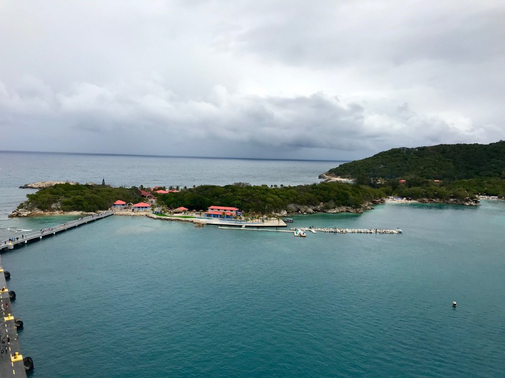 Day_6-Labadee_Arrive.thumb.jpg.039ff159b799ee5127c4c93bae1b6ff6.jpg