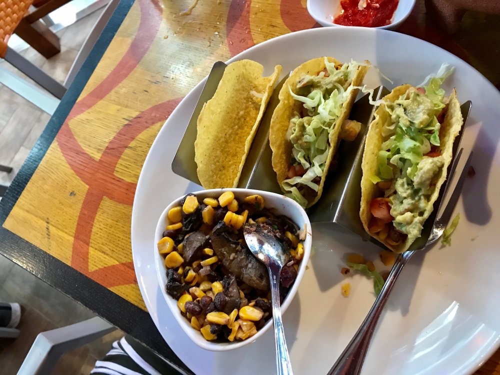 Day_6-Sabor_Tacos_C.thumb.jpg.bf8a2b08b81245e1c23607d3d73c4313.jpg