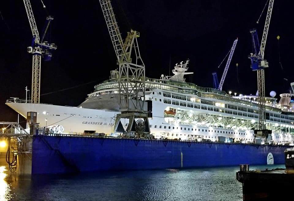 Royal Caribbean Grandeur Of The Seas Dry Dock 2019 - About Dock Photos Mtgimage.Org