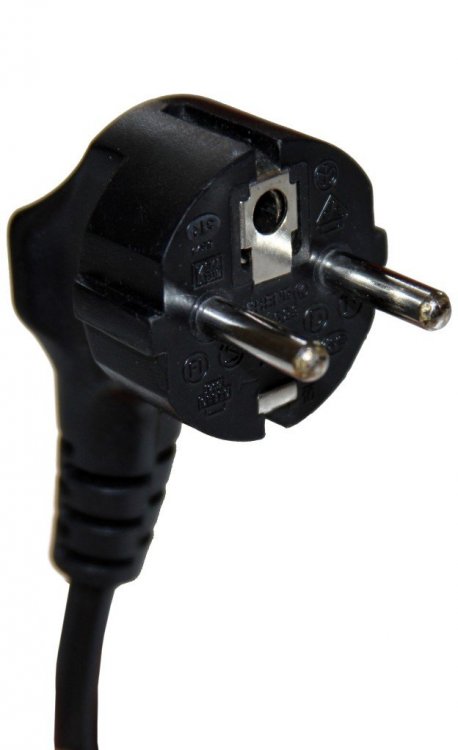 electricity-type-EF-plug-2-624x1024.jpg