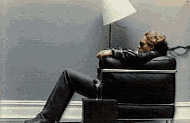 image.gif.7b7942f843fec655cdf7dd569bf5961d.gif