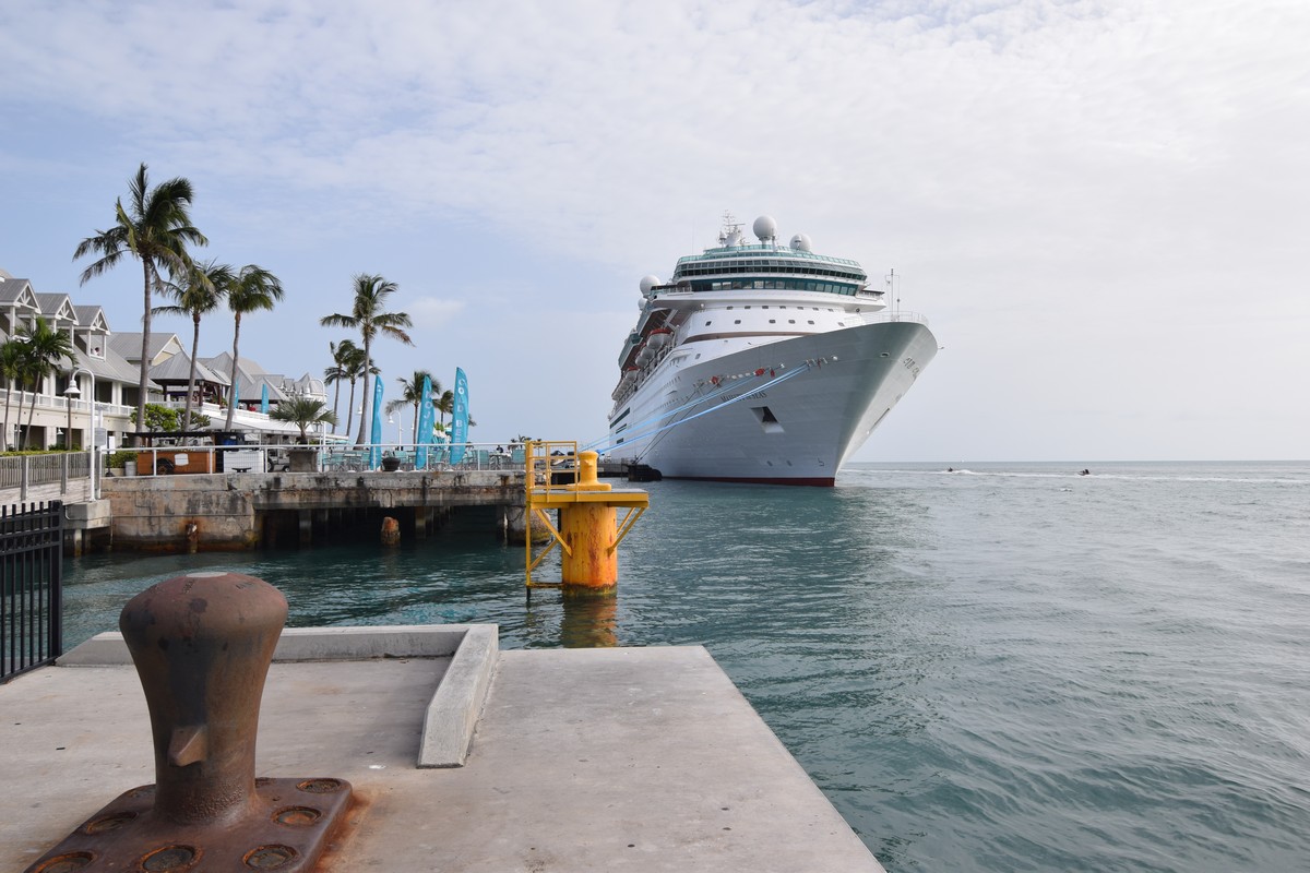 key west votes to ban cruise ships