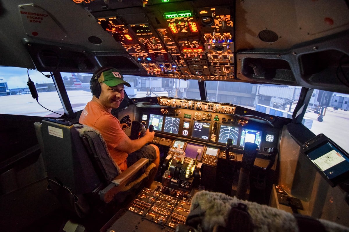 Boeing 737-800NG Flight Simulator Experience