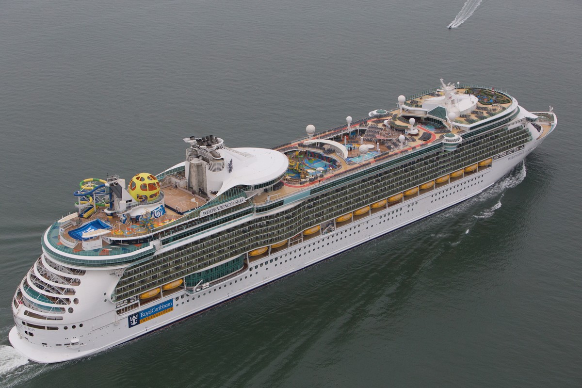 Royal Caribbean arrives in Southampton to begin summer cruise season