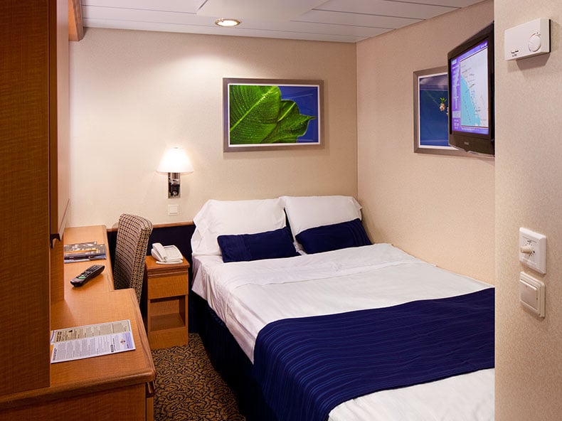 cruise single room