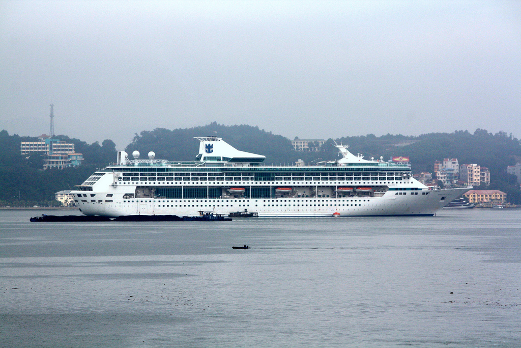 Royal Caribbean invests $5 million in upgrading Vietnam cruise port