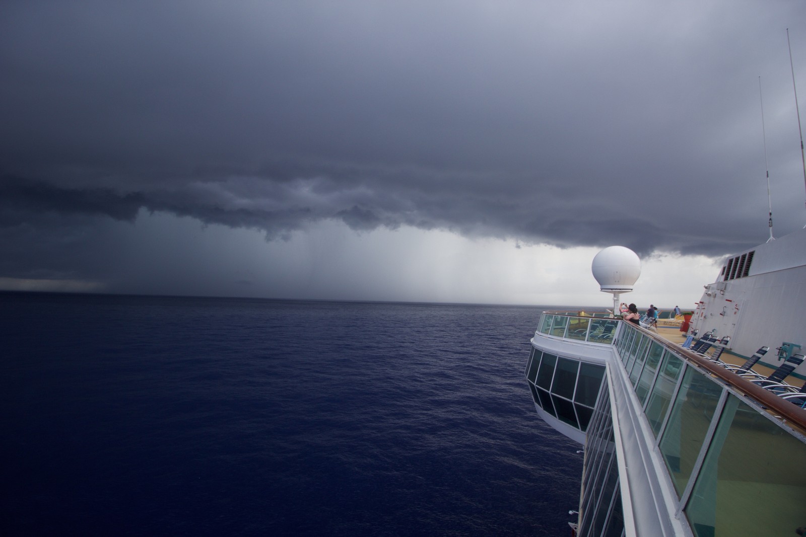 thunderstorm cruise