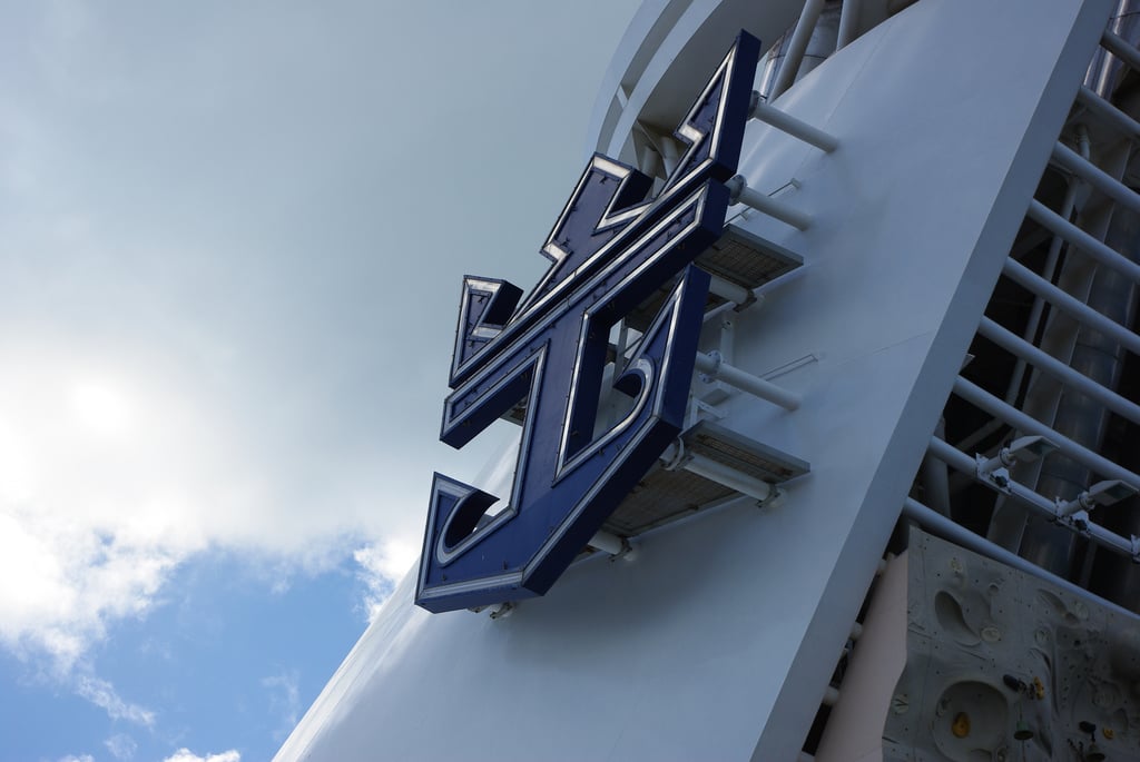 Royal Caribbean on list of companies possibly under investigation for violating Florida&#39;s vaccine passport ban | Royal Caribbean Blog