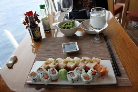 seas izumi menu food sushi restaurant grandeur dining caribbean royal sea review harmony restaurants roll per good royalcaribbeanblog options