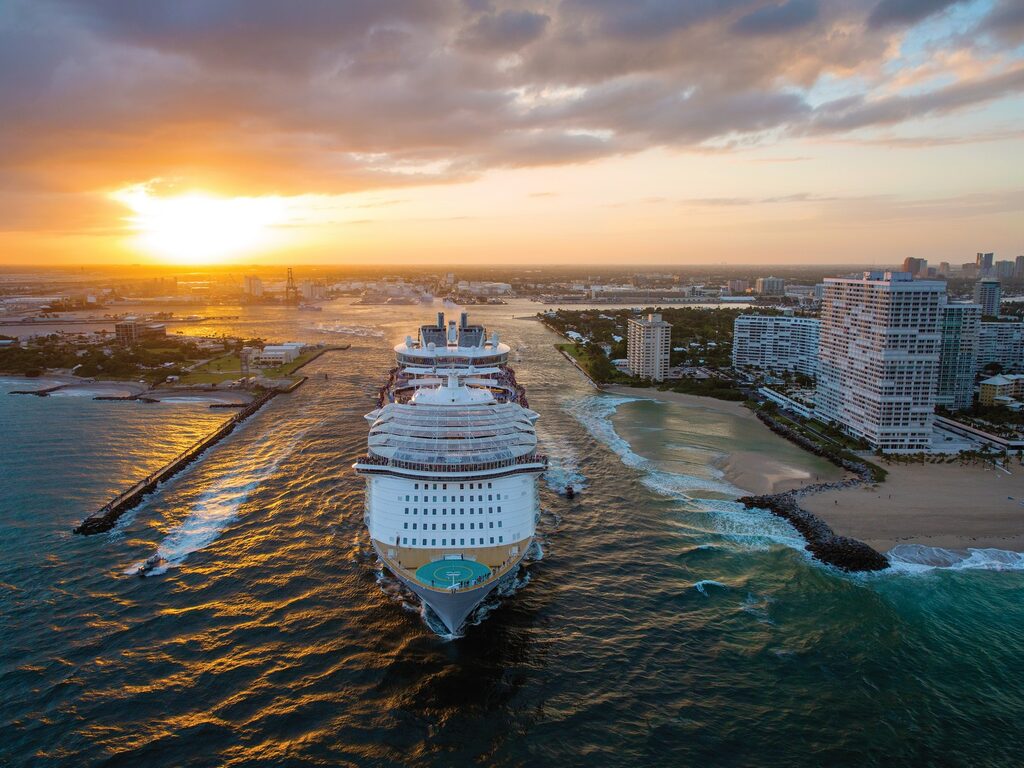 Don't expect Royal Caribbean to extend flexible cancellation ...
