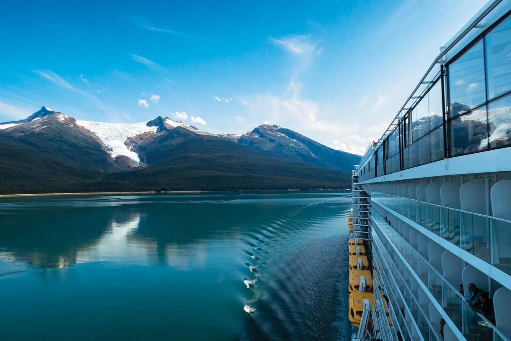 Alaska Senator introduces bill to permanently allow cruise ships to sail to Alaska without stopping in Canada