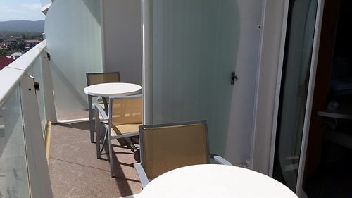 Photo tour of connecting Category D7 balcony staterooms on Oasis of the Seas | Royal Caribbean Blog