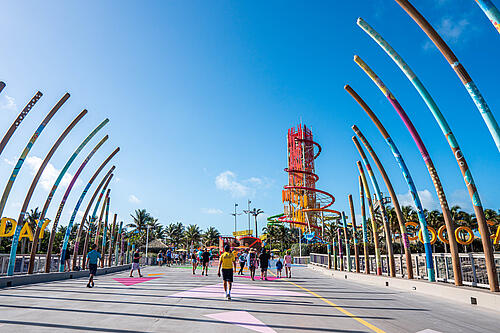 Wonder of the Seas Live Blog - Day 7 - Perfect Day at CocoCay | Royal Caribbean Blog