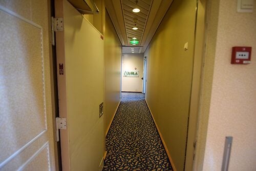Photo tour of new Junior Suite on Royal Caribbean's Freedom of the Seas