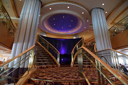 Royal Caribbean My Time Dining versus Traditional Dining | Royal Caribbean Blog