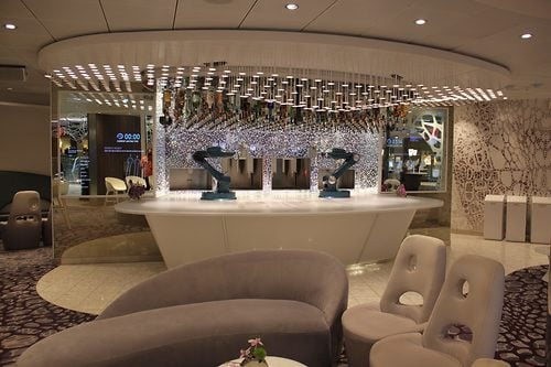 Top 5 Harmony of the Seas bars and lounges | Royal ...
