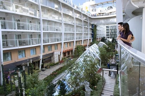 Royal Caribbean eliminates complimentary perks for Oasis Class neighborhood balcony staterooms | Royal Caribbean Blog