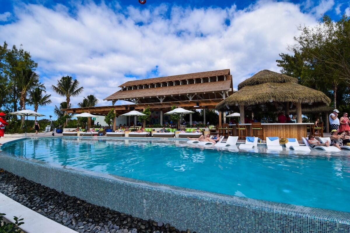 I tried it Coco Beach Club at Perfect Day at CocoCay Royal Caribbean