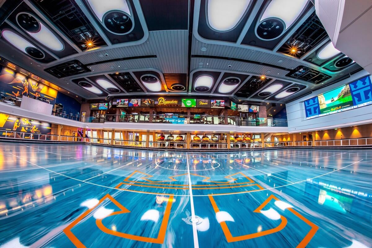 Royal Caribbean perfected the sports activities courtroom on one in every of its ships. It is indoors, however solves the highest motive I at all times prevented them