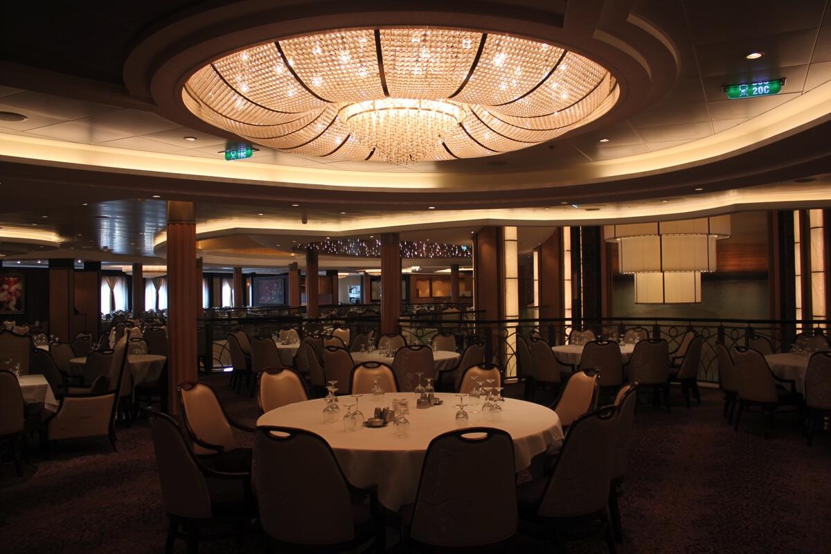 Royal Caribbean updates dining room dress code again and removes shorts