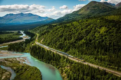 Cruisetour Alaska train