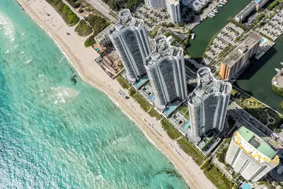 Fort Lauderdale hotel aerial