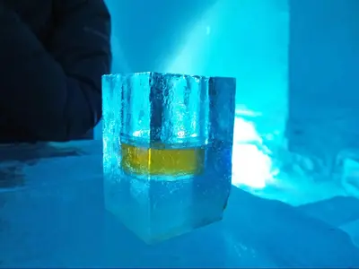 Ice bar