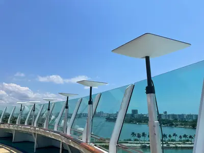 Starlink towers on Freedom of the Seas