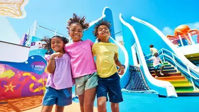 Kids together on Wonder of the Seas