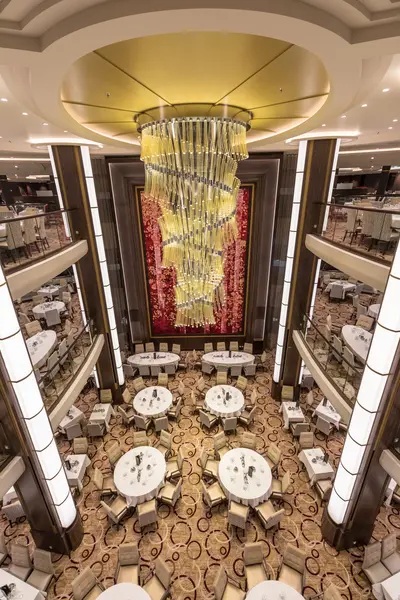 Main Dining Room onboard Symphony of the Seas