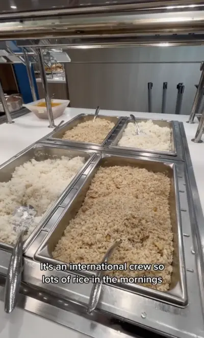 crew-buffet-rice-breakfast-wonder-bryan-james crew-buffet-rice-breakfast-wonder-bryan-james