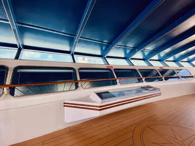 Peek-a-boo bridge on Adventure of the Seas