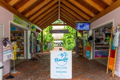 Entrance to Paradise Beach