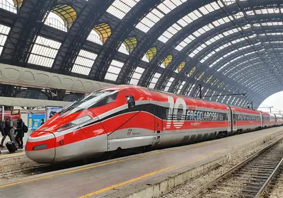Italy train