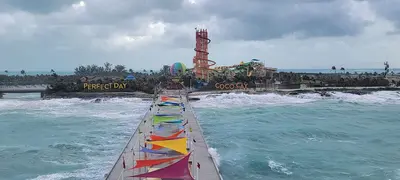 Cococay on a bad weather day