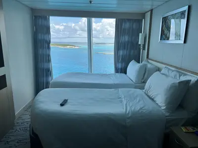 Panoramic ocean window cabin