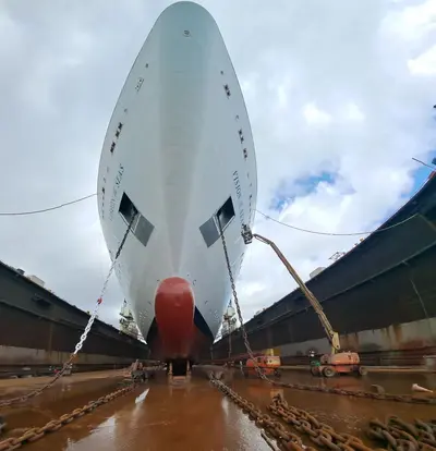 Dry dock work on Vision of the Seas