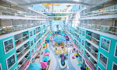 Surfside on Icon of the Seas