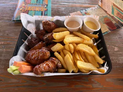 Captain-Jacks-CocoCay-Wings Captain-Jacks-CocoCay-Wings