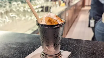 Cocktail at The Mason Jar