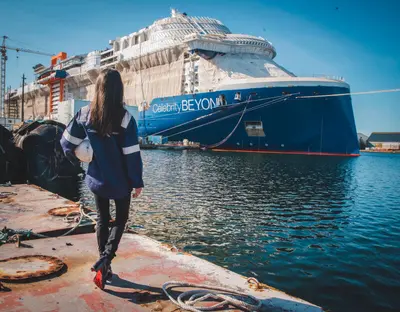 Captain-Kate-Celebrity-Beyond-Construction Captain-Kate-Celebrity-Beyond-Construction