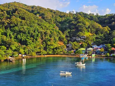 Houses iN Roatan